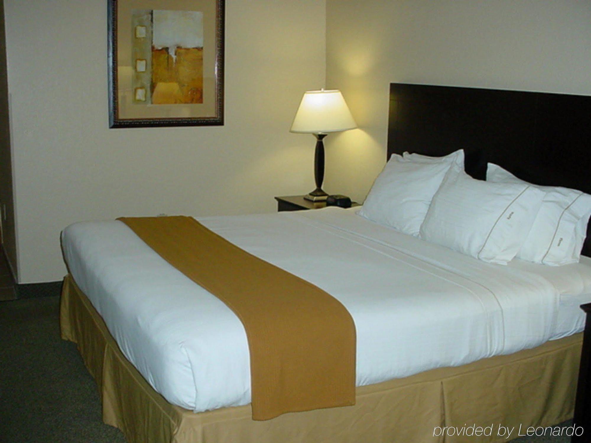 Holiday Inn Express Hotel & Suites Athens By Ihg Eksteriør billede