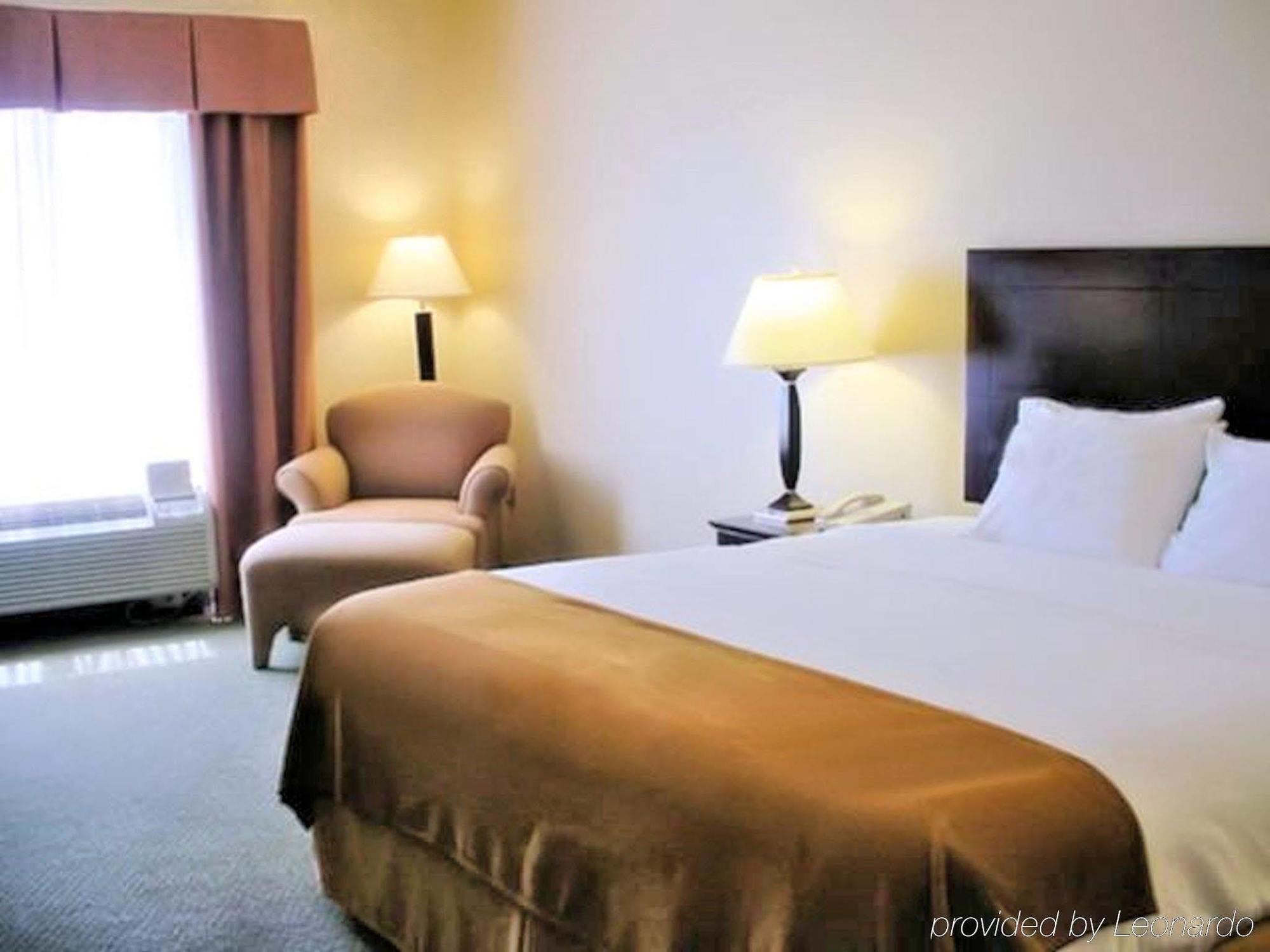 Holiday Inn Express Hotel & Suites Athens By Ihg Eksteriør billede